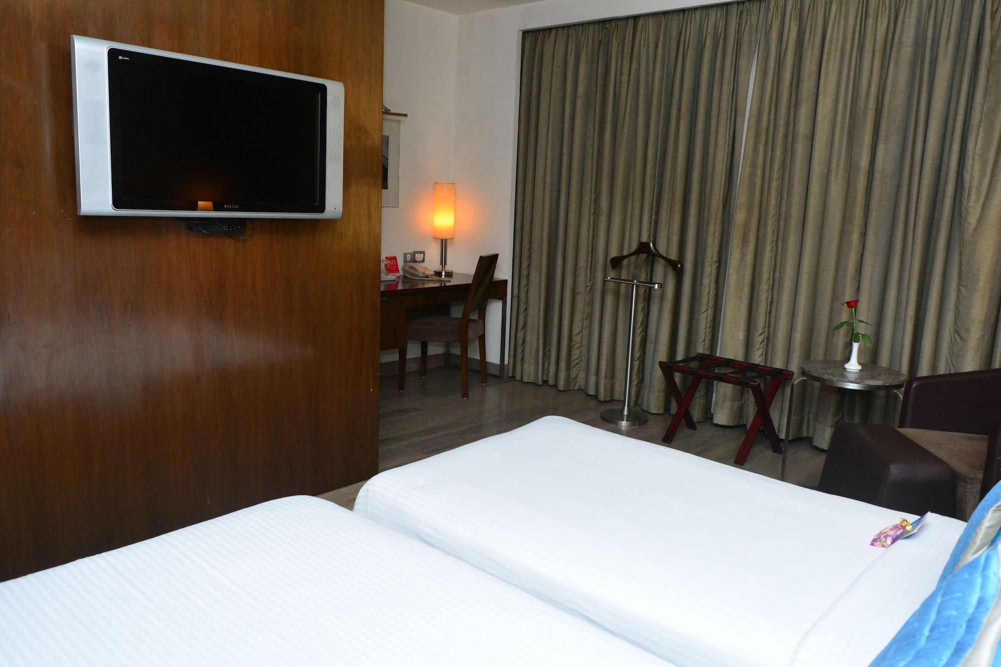 St Laurn Koregaon Park Pune Exterior foto